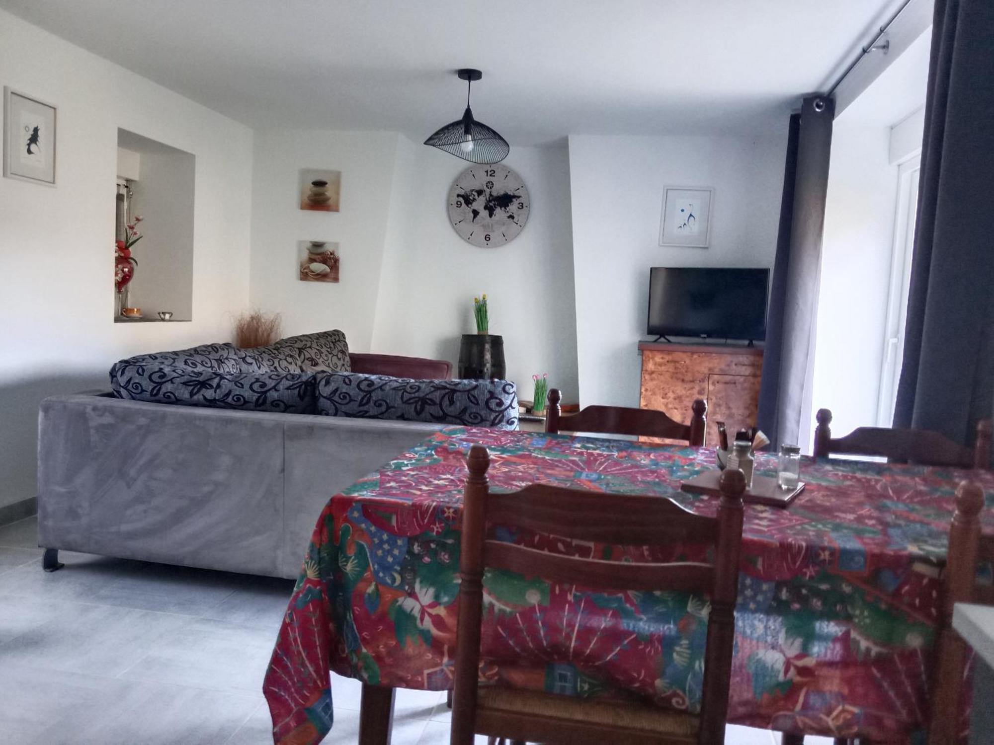 Gite Au Calme Centre Finistere Jardin Clos Tregourez Экстерьер фото